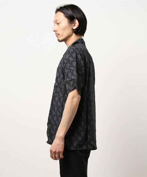 DC SHOES（ディーシーシューズ）の「21 ALLOVER SS SHIRT/DC総柄半袖シャツ（シャツ/ブラウス・メンズ・ブラック系その他/ブラック×ゴールド/マスタード/ブラック・X-LARGE/LARGE/MEDIUM）」の6枚目の写真