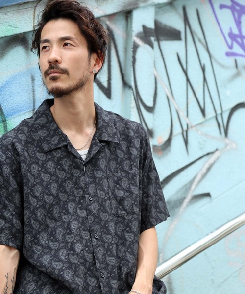 DC SHOES（ディーシーシューズ）の「21 ALLOVER SS SHIRT/DC総柄半袖シャツ（シャツ/ブラウス・メンズ・ブラック系その他/ブラック×ゴールド/マスタード/ブラック・X-LARGE/LARGE/MEDIUM）」の3枚目の写真