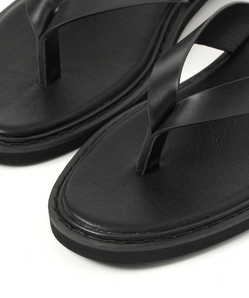 niko and...（ニコアンド）の「フェイクレザーハナオサンダル（サンダル・メンズ・ブラック/ブラウン・LARGE/MEDIUM）」の12枚目の写真