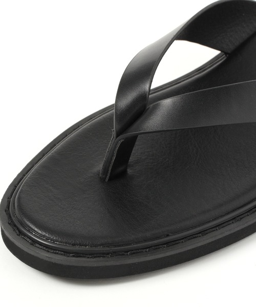 niko and...（ニコアンド）の「フェイクレザーハナオサンダル（サンダル・メンズ・ブラック/ブラウン・LARGE/MEDIUM）」の14枚目の写真