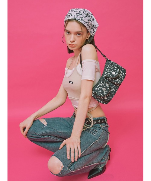 CRANK（クランク）の「『CRANK/クランク』LAYERED OFF SHOULDER/レイヤードオフショルダートップ（その他トップス・レディース・ブラック/ベージュ/ピンク・FREE）」の4枚目の写真