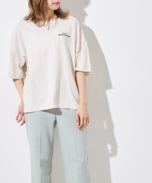 OLIVE des OLIVE（オリーブデオリーブ）の「アニマルBIGTシャツ（Tシャツ/カットソー・レディース・ベージュ/オフホワイト/ピンク/ラベンダー/スミクロ・FREE）」の21枚目の写真