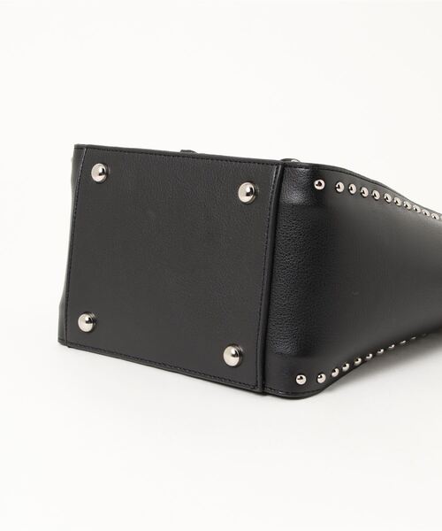 ROSE BUD(ローズバッド)の「スタッズ付ショルダーバッグ(ショルダーバッグ・レディース・ブラック/ホワイト・FREE)」の3枚目の写真
