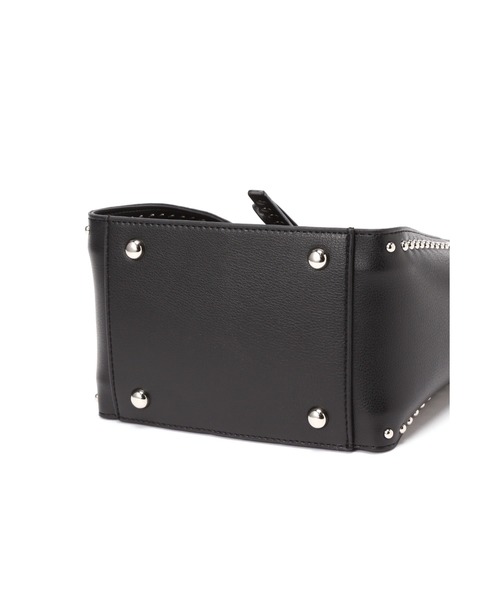 ROSE BUD(ローズバッド)の「スタッズ付ショルダーバッグ(ショルダーバッグ・レディース・ブラック/ホワイト・FREE)」の16枚目の写真