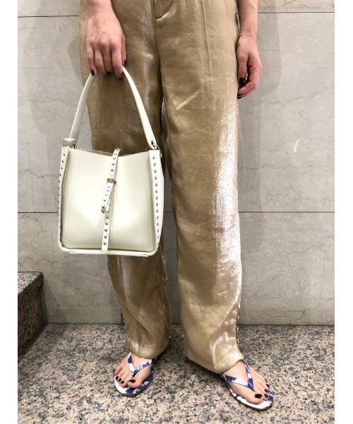 ROSE BUD(ローズバッド)の「スタッズ付ショルダーバッグ(ショルダーバッグ・レディース・ブラック/ホワイト・FREE)」の22枚目の写真