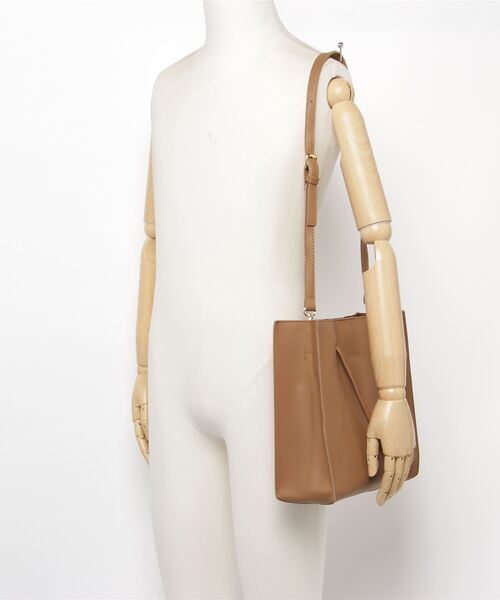 SETUP7（セットアップセブン）の「【SETUP7】プレミアムPUレザースクエアショルダートート KNF（トートバッグ・レディース・ブラック/ブラウン・FREE）」の10枚目の写真