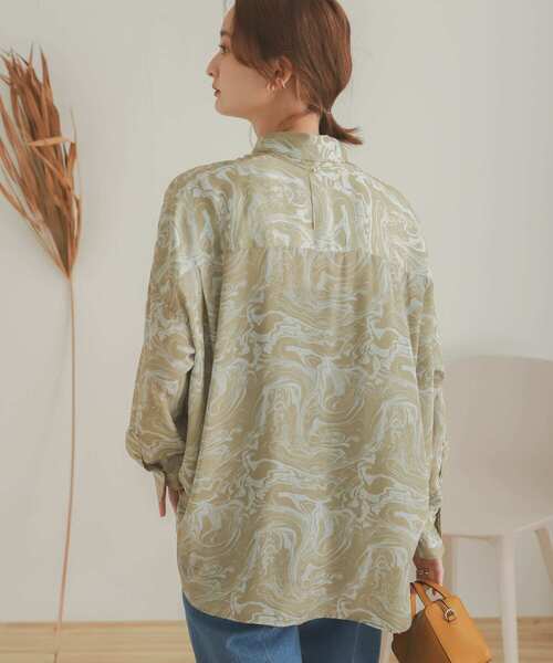 SENSE OF PLACE by URBAN RESEARCH（センスオブプレイスバイアーバンリサーチ）の「マーブルシャツ（シャツ/ブラウス・レディース・ホワイト系その他/ベージュ系その他・ONE）」の6枚目の写真