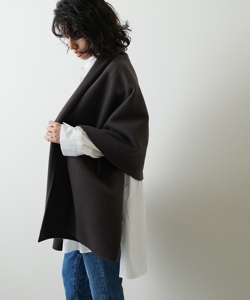 Whim Gazette(ウィムガゼット)の「リバーケープ(その他アウター・レディース・ライトグレー/ダークブラウン・FREE)」の13枚目の写真