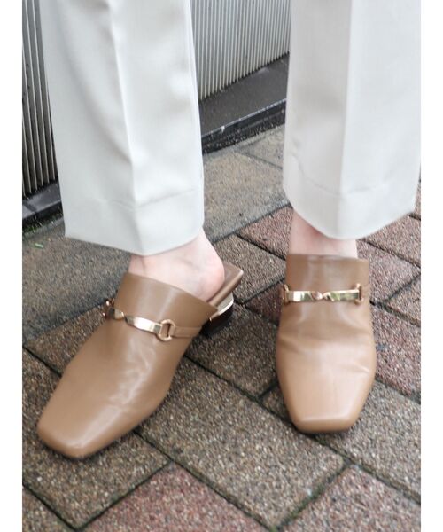 MURUA（ムルーア）の「ナローベルトフラットパンプス（パンプス・レディース・ブラック/ベージュ/その他1・35/36/37）」の3枚目の写真