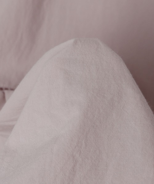 andme（アンドミー）の「コットンワッシャーボリューム袖ハシゴレースブラウス（シャツ/ブラウス・レディース・チャコールグレー/オフホワイト/ピンク系その他/グレイッシュベージュ・M）」の11枚目の写真