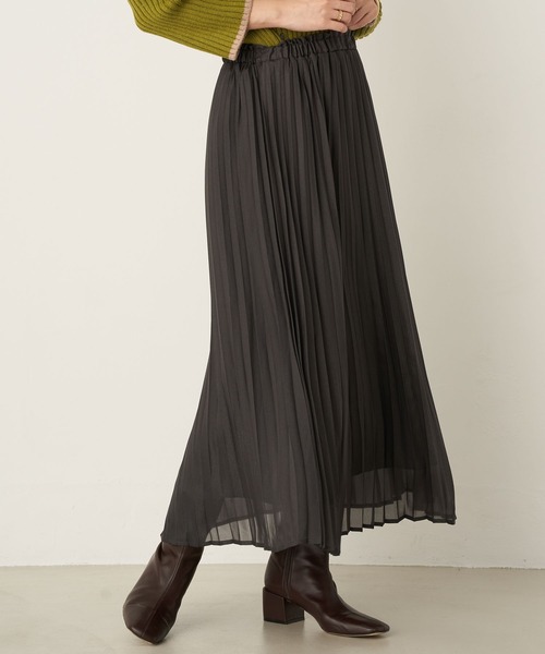 earth music&ecology（アースミュージックアンドエコロジー）の「シフォンプリーツスカート ＊（スカート・レディース・ミント/ライトベージュ/ブラウン系その他4/ピンク/チャコールグレー/ベージュ系その他4・FREE）」の2枚目の写真