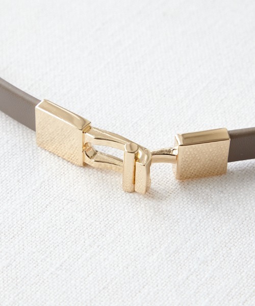 AIMER（エメ）の「スクエアバックルスライド式ベルト（ベルト・レディース・ダークグレー/グレイッシュベージュ/ブラック・FREE）」の12枚目の写真