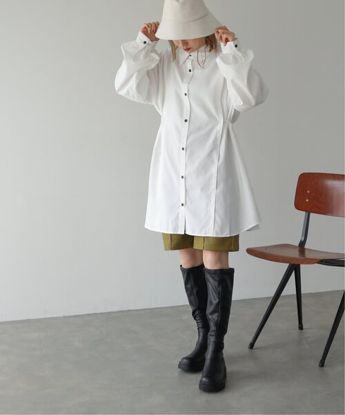 RAY CASSIN（レイカズン）の「バックリボンチュニックシャツワンピース（シャツワンピース・レディース・ベージュ/オフホワイト/レッド・FREE）」の21枚目の写真