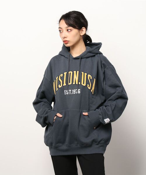 VISION STREET WEAR(ヴィジョンストリートウェア)の「VISION STREET WEAR/ヴィジョンストリートウェア ビッグシルエット ベロアワッペン カレッジ ロゴ スウェット パーカー(パーカー・メンズ・チャコールグレー/パープル/オートミール/グレー系その他・LL/M/L)」の15枚目の写真