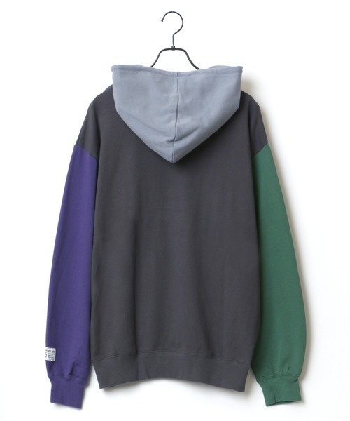 VISION STREET WEAR(ヴィジョンストリートウェア)の「VISION STREET WEAR/ヴィジョンストリートウェア ビッグシルエット ベロアワッペン カレッジ ロゴ スウェット パーカー(パーカー・メンズ・チャコールグレー/パープル/オートミール/グレー系その他・LL/M/L)」の10枚目の写真