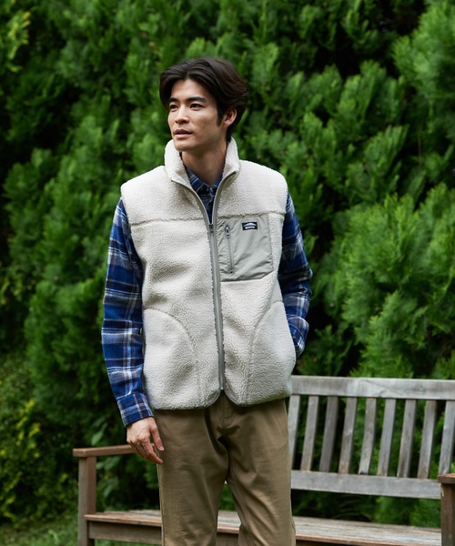 OUTDOOR PRODUCTS(アウトドアプロダクツ)の「【OUTDOOR PRODUCTS/アウトドアプロダクツ】防風ボアベスト ユニセックス ワンポイントブランドロゴ(ブルゾン・メンズ・オフホワイト/アイボリー/ベージュ/カーキ・SMALL/LARGE/X-LARGE/MEDIUM)」の2枚目の写真