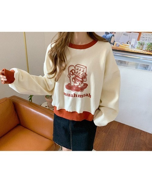 muahmuah(ムーアムーア)の「A'GEM/9 × .kom『muah muah/ムーアムーア』MUAH COMBI CHOCOLATE OVERFIT MTM/コンビカラー チョコレート スウェットシャツ(スウェット・レディース・ブラック/ブラウン/アイボリー/ボルドー・FREE)」の5枚目の写真
