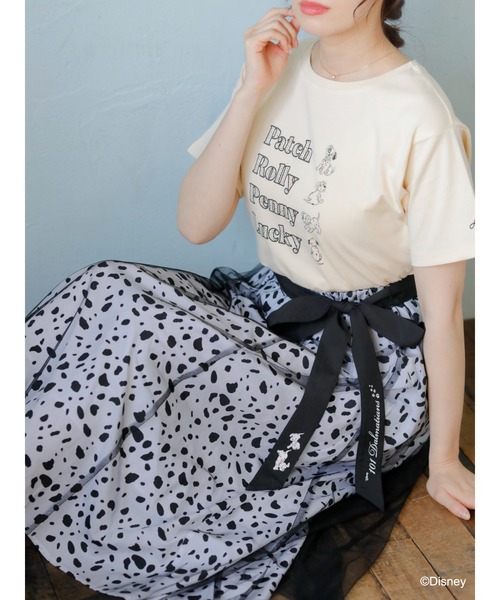 Disney(ディズニー)の「101匹わんちゃん/ダルメシアンプリントTシャツ(Tシャツ/カットソー・レディース・ブラック/ベージュ/オフホワイト・FREE)」の5枚目の写真