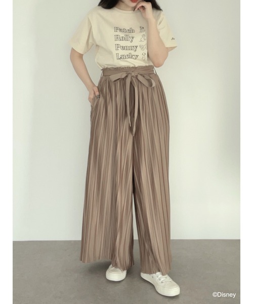 Disney(ディズニー)の「101匹わんちゃん/ダルメシアンプリントTシャツ(Tシャツ/カットソー・レディース・ブラック/ベージュ/オフホワイト・FREE)」の19枚目の写真