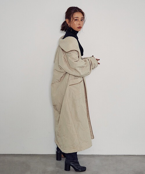 CREDONA（クレドナ）の「パイピングジャカードガウン（その他アウター・レディース・ブラック/ベージュ・FREE）」の6枚目の写真