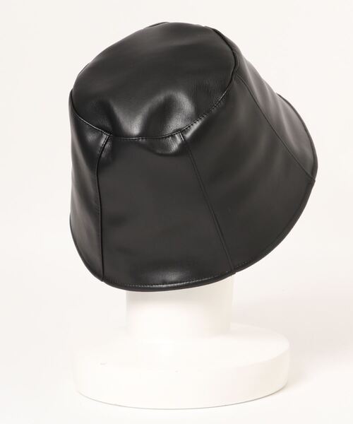 AZUL by moussy(アズールバイマウジー)の「FAUX LEATHER FLARE HAT/フェイクレザーフレアハット(ハット・レディース・ライトブラウン/ブラック・FREE)」の3枚目の写真