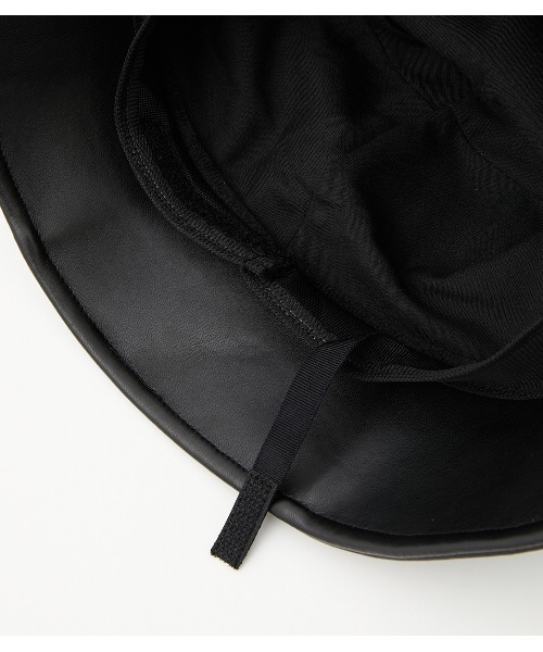 AZUL by moussy(アズールバイマウジー)の「FAUX LEATHER FLARE HAT/フェイクレザーフレアハット(ハット・レディース・ライトブラウン/ブラック・FREE)」の9枚目の写真