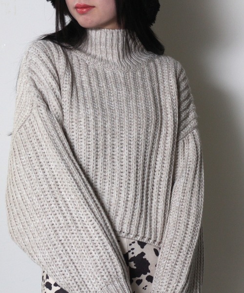 one way（ワンウェイ）の「【oneway Jeans】バルキーショートニット（ニット/セーター・レディース・ブラック/パープル/ブラウン系その他/ライトブラウン/ライトグレー/ライトブルー・FREE）」の3枚目の写真