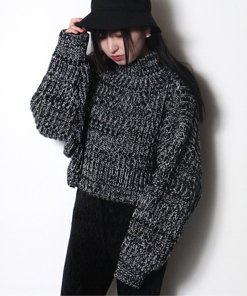 one way（ワンウェイ）の「【oneway Jeans】バルキーショートニット（ニット/セーター・レディース・ブラック/パープル/ブラウン系その他/ライトブラウン/ライトグレー/ライトブルー・FREE）」の7枚目の写真