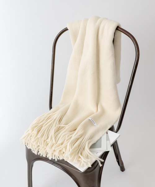 COLONY 2139（コロニートゥーワンスリーナイン）の「【ユニセックス】ラッセルストール/マフラー（ストール/ショール・レディース・ブラック/ベージュ/サックスブルー/ホワイト/ピンク・FREE）」の14枚目の写真