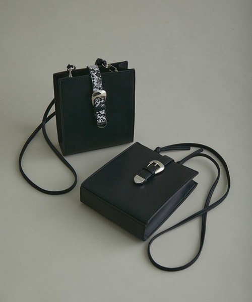JUNRED(ジュンレッド)の「バックルポイントミニショルダーバック(ショルダーバッグ・レディース・ブラック/ブラック系その他2・FREE)」の7枚目の写真