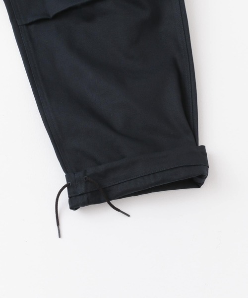 URBAN RESEARCH DOORS(アーバンリサーチドアーズ)の「White Label ミリタリークロス 6ポケットカーゴパンツ(その他パンツ・メンズ・ネイビー・MEDIUM/LARGE)」の11枚目の写真