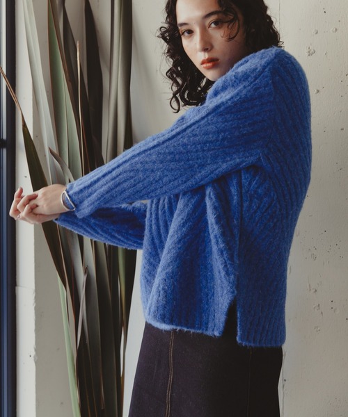 Kari & lili（カウリアンドリィリィ）の「ウール混ニットプルオーバー（ニット/セーター・レディース・ブルー/ベージュ/ブラウン/ブラック・FREE）」の9枚目の写真