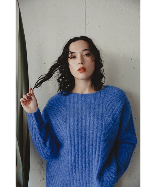 Kari & lili（カウリアンドリィリィ）の「ウール混ニットプルオーバー（ニット/セーター・レディース・ブルー/ベージュ/ブラウン/ブラック・FREE）」の13枚目の写真