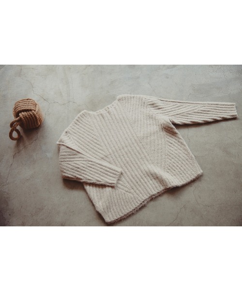 Kari & lili（カウリアンドリィリィ）の「ウール混ニットプルオーバー（ニット/セーター・レディース・ブルー/ベージュ/ブラウン/ブラック・FREE）」の14枚目の写真