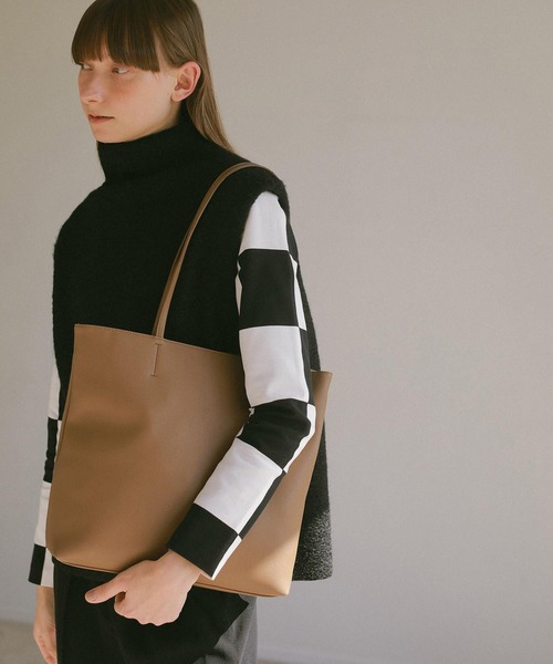 EFOLE（エフォル）の「【EFOLE】 スリムハンドル トートバッグ（トートバッグ・レディース・ブラック/ブラウン/クリーム・FREE）」の12枚目の写真