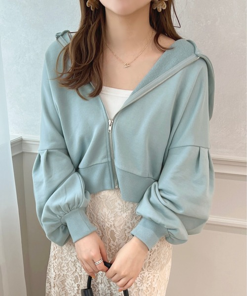 apres jour(アプレジュール)の「袖ボリュームジップパーカー【ZOZOTOWN限定アイテム】(パーカー・レディース・パープル/オフホワイト/ピンク/ブルー/ナチュラル・X-LARGE/フリー)」の4枚目の写真