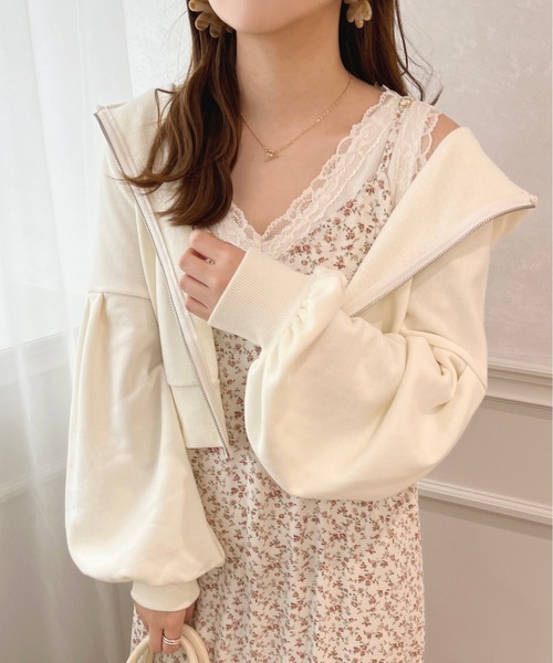 apres jour(アプレジュール)の「袖ボリュームジップパーカー【ZOZOTOWN限定アイテム】(パーカー・レディース・パープル/オフホワイト/ピンク/ブルー/ナチュラル・X-LARGE/フリー)」の15枚目の写真