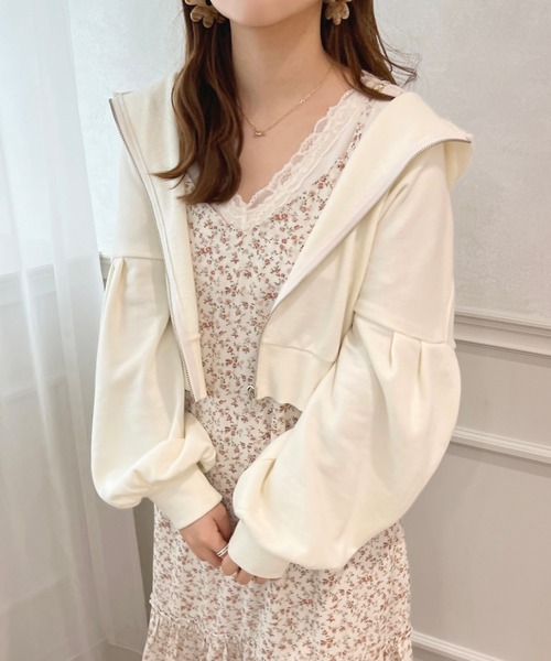 apres jour(アプレジュール)の「袖ボリュームジップパーカー【ZOZOTOWN限定アイテム】(パーカー・レディース・パープル/オフホワイト/ピンク/ブルー/ナチュラル・X-LARGE/フリー)」の16枚目の写真