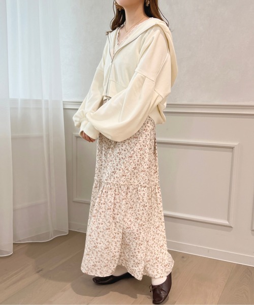 apres jour(アプレジュール)の「袖ボリュームジップパーカー【ZOZOTOWN限定アイテム】(パーカー・レディース・パープル/オフホワイト/ピンク/ブルー/ナチュラル・X-LARGE/フリー)」の21枚目の写真