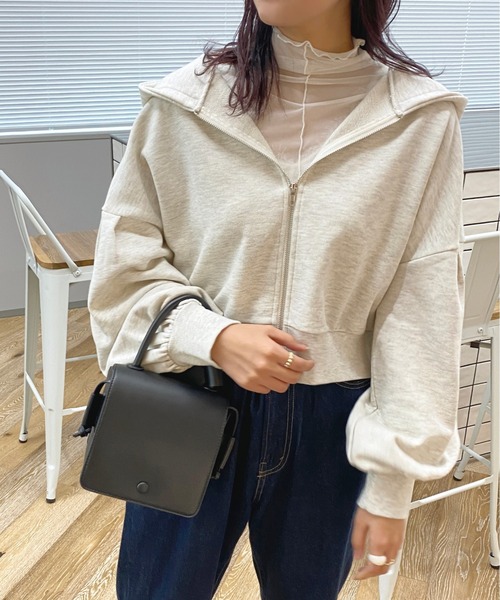 apres jour(アプレジュール)の「袖ボリュームジップパーカー【ZOZOTOWN限定アイテム】(パーカー・レディース・パープル/オフホワイト/ピンク/ブルー/ナチュラル・X-LARGE/フリー)」の9枚目の写真