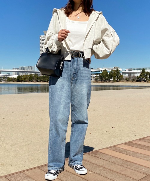 apres jour(アプレジュール)の「袖ボリュームジップパーカー【ZOZOTOWN限定アイテム】(パーカー・レディース・パープル/オフホワイト/ピンク/ブルー/ナチュラル・X-LARGE/フリー)」の8枚目の写真