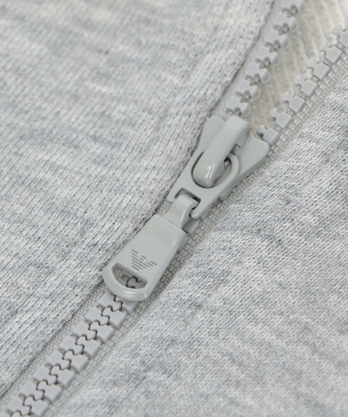 EMPORIO ARMANI（エンポリオアルマーニ）の「EMPORIO ARMANI ICONIC TERRY リラックスウェア パーカー 54057135（パーカー・メンズ・ネイビー/グレー系その他・S/M/L）」の5枚目の写真