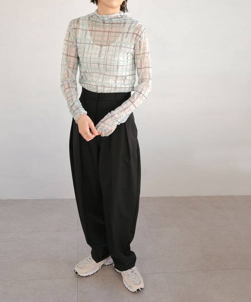 ＡＮＤＪ（アンドジェイ）の「水彩チェック柄パワーメッシュシアートップス（Tシャツ/カットソー・レディース・グリーン/ライム・M）」の12枚目の写真