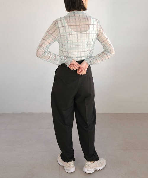 ＡＮＤＪ（アンドジェイ）の「水彩チェック柄パワーメッシュシアートップス（Tシャツ/カットソー・レディース・グリーン/ライム・M）」の15枚目の写真