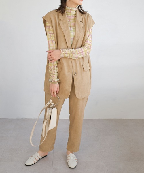 ＡＮＤＪ（アンドジェイ）の「水彩チェック柄パワーメッシュシアートップス（Tシャツ/カットソー・レディース・グリーン/ライム・M）」の3枚目の写真