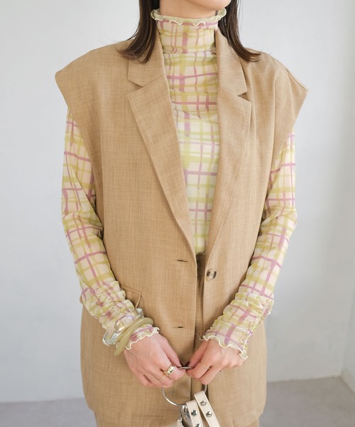 ＡＮＤＪ（アンドジェイ）の「水彩チェック柄パワーメッシュシアートップス（Tシャツ/カットソー・レディース・グリーン/ライム・M）」の5枚目の写真