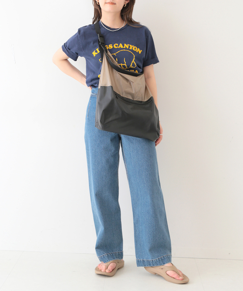 SLOBE IENA（スローブイエナ）の「【MEYAME / メヤメ】SLOBE別注 BRIGHT ROLL ショルダーバッグ◆（ショルダーバッグ・レディース・ベージュ/ブルー・FREE）」の8枚目の写真