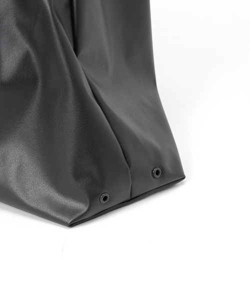 SLOBE IENA（スローブイエナ）の「【MEYAME / メヤメ】SLOBE別注 BRIGHT ROLL ショルダーバッグ◆（ショルダーバッグ・レディース・ベージュ/ブルー・FREE）」の16枚目の写真