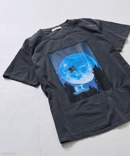 FREAK'S STORE（フリークスストア）の「E.T. SHORT SLEEVE TEE/E.T.半袖フォトTシャツ（Tシャツ/カットソー・レディース・レッド/ホワイト/チャコールグレー/ピンク/ブラック/オフホワイト・ﾌﾘ-）」の4枚目の写真