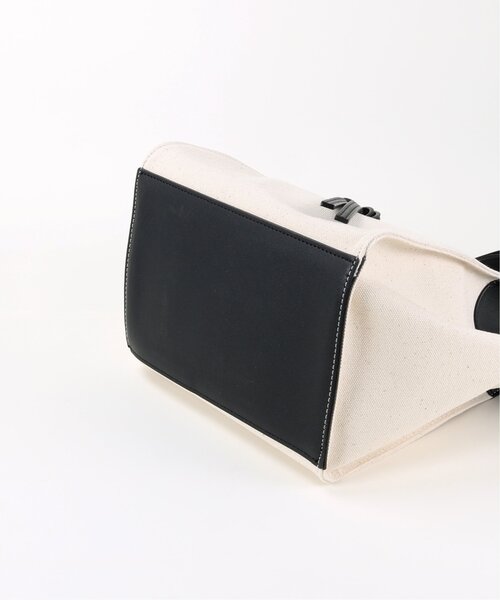 frames RAY CASSIN（フレームスレイカズン）の「キャンバス切替軽量バッグ（トートバッグ・レディース・グレイッシュベージュ/ブラック・FREE）」の13枚目の写真